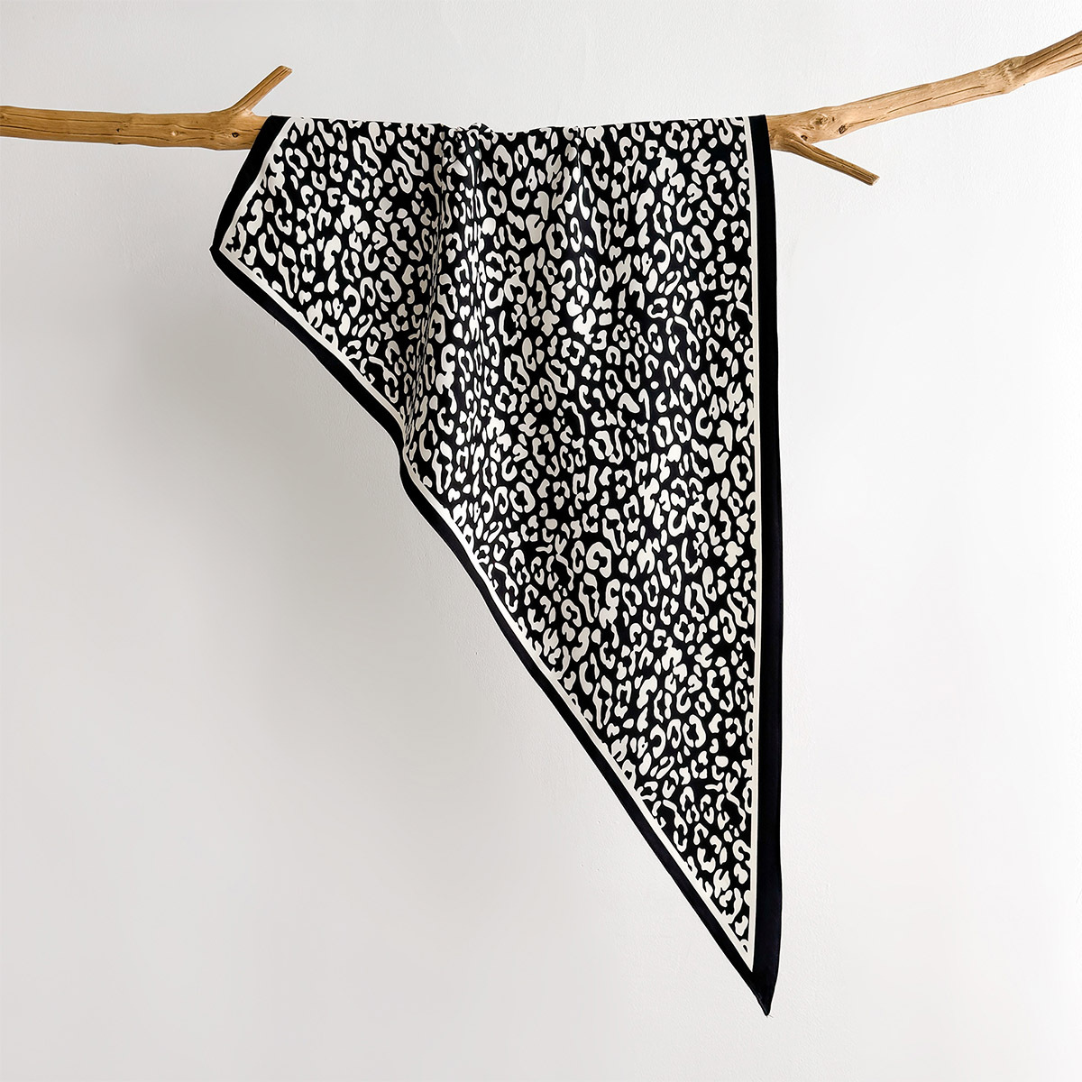 Floral Printed Square Scarf Fo - Scarf Silk Square ulasan dan harga