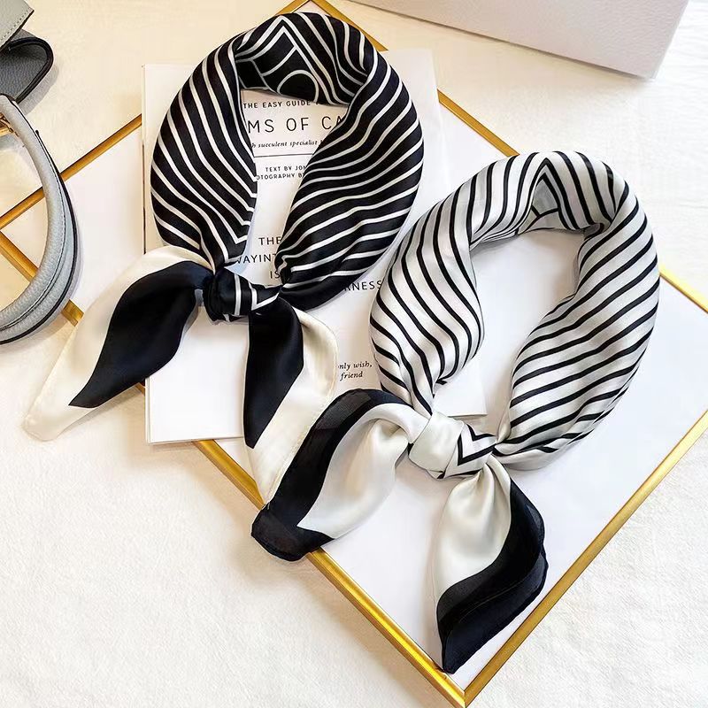 Fashion Square 70cm Black and  - Silk Tie Striped ulasan dan harga
