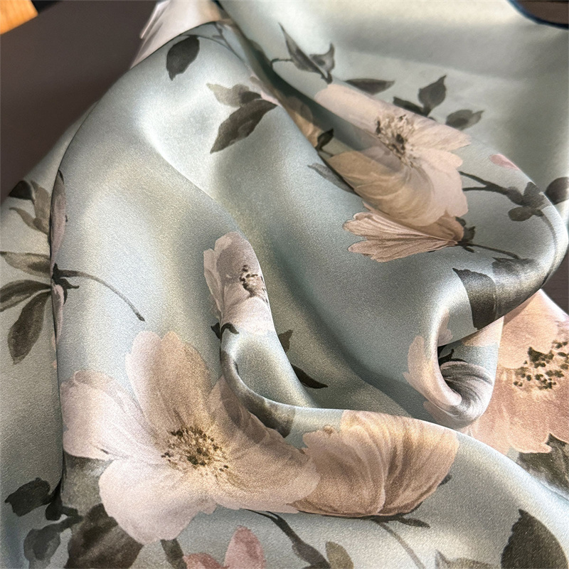 100% Silk Scarf Bandana Women  - Scarf Silk Square ulasan dan harga
